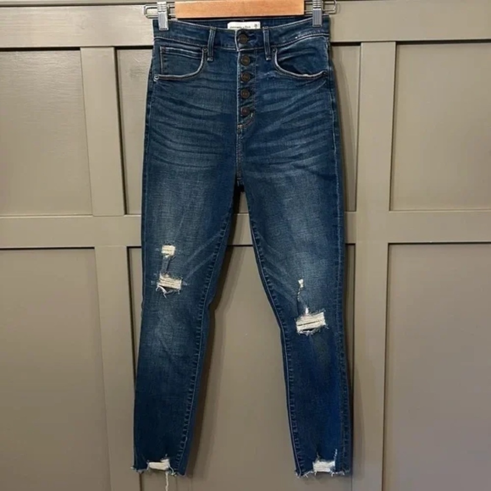 Abercrombie & Fitch Curve Love High Rise Super Skinny Ankle Jeans Size 26 / 2